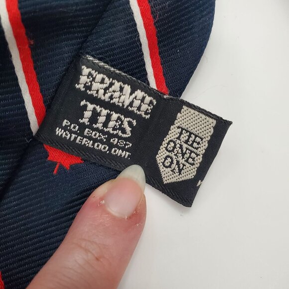 Frame Ties Tie One On Vintage Navy Red White Canadian Maple Leaf Wide Necktie - Picture 2 of 4